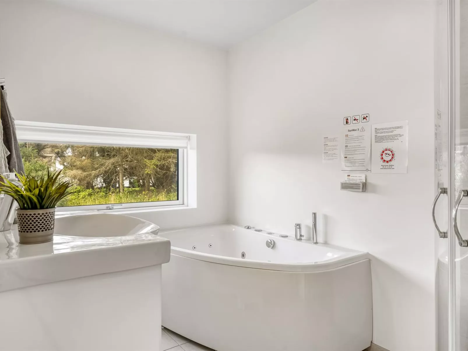 "Tekla" - 180m from the sea-Binnen