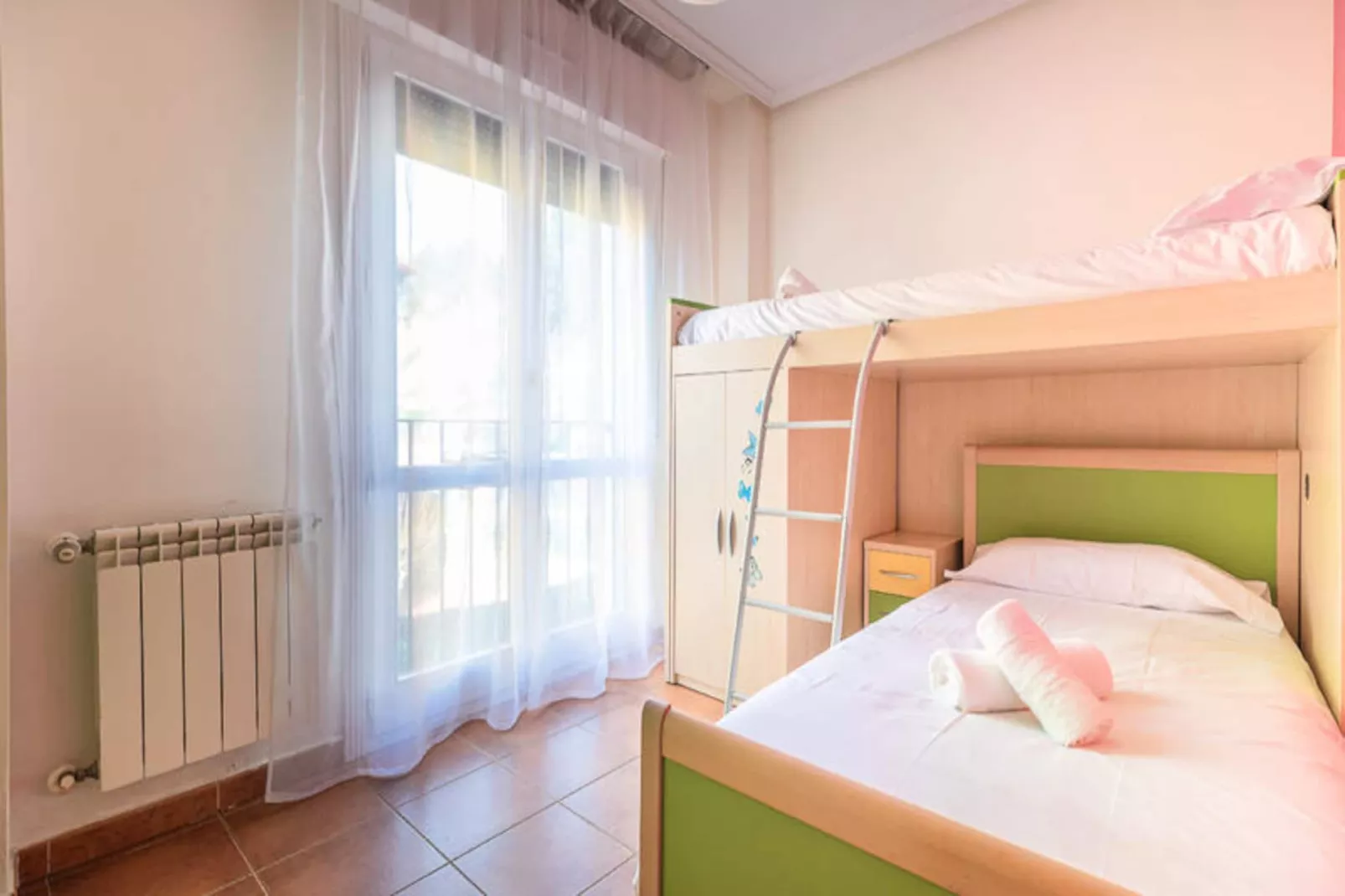 Maison à Argonos-Niet-getagd