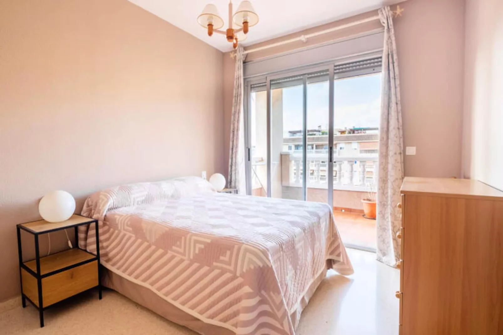 Appartements à Canet d'En Berenguer-Niet-getagd