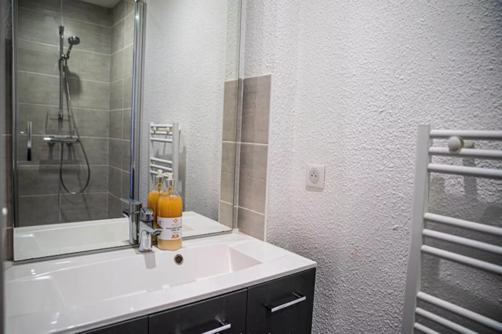 Maison à Le Mont Dore-Niet-getagd