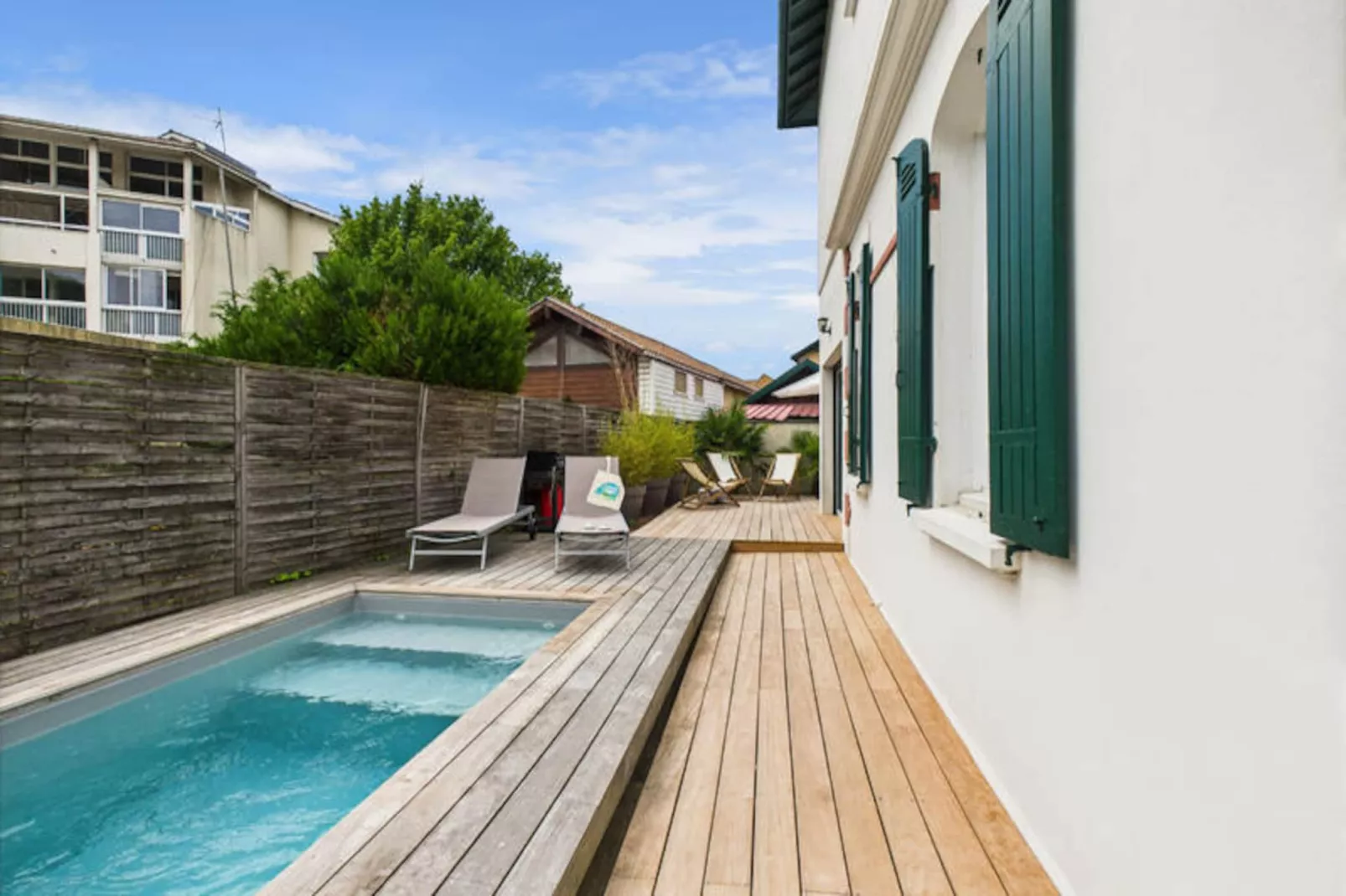 Maison à Lanton-Niet-getagd