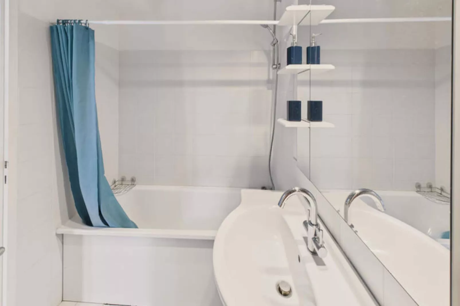 Maison à Peyzac le Moustier-Niet-getagd