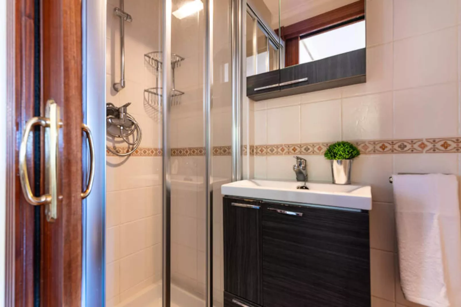 Maison à Argonos-Niet-getagd