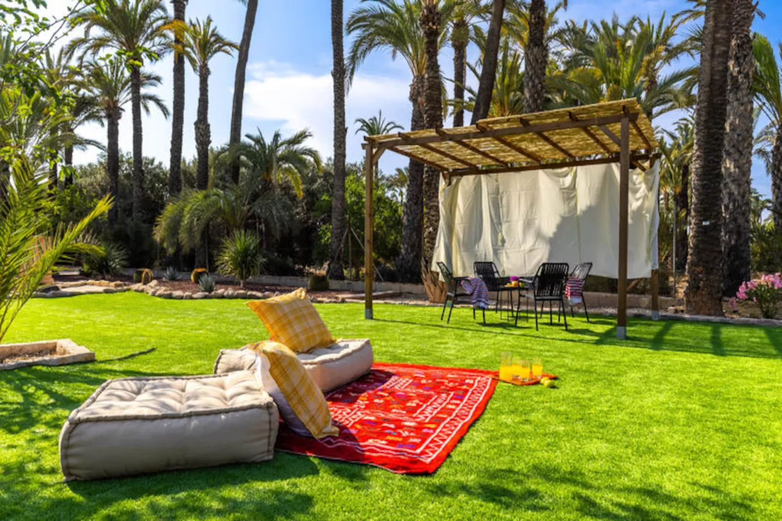 Maison à Elche-Niet-getagd