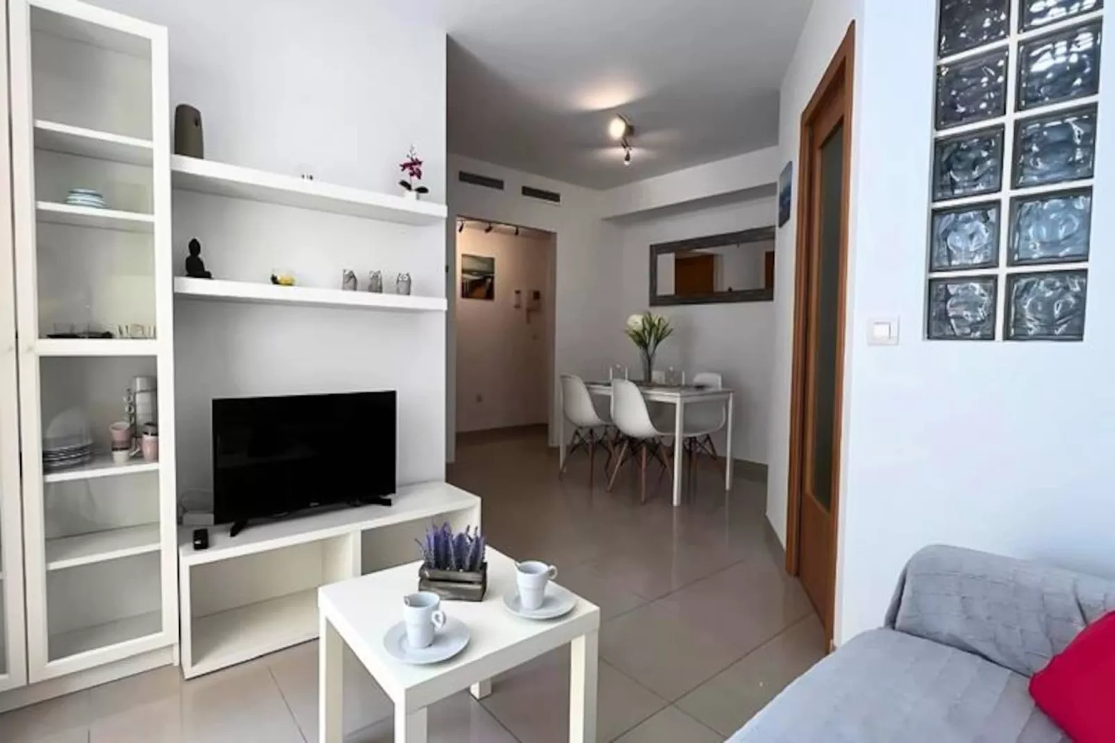 Appartement Lumineux &agrave; 50m De La Plage Avec Piscine Et Parking-Niet-getagd