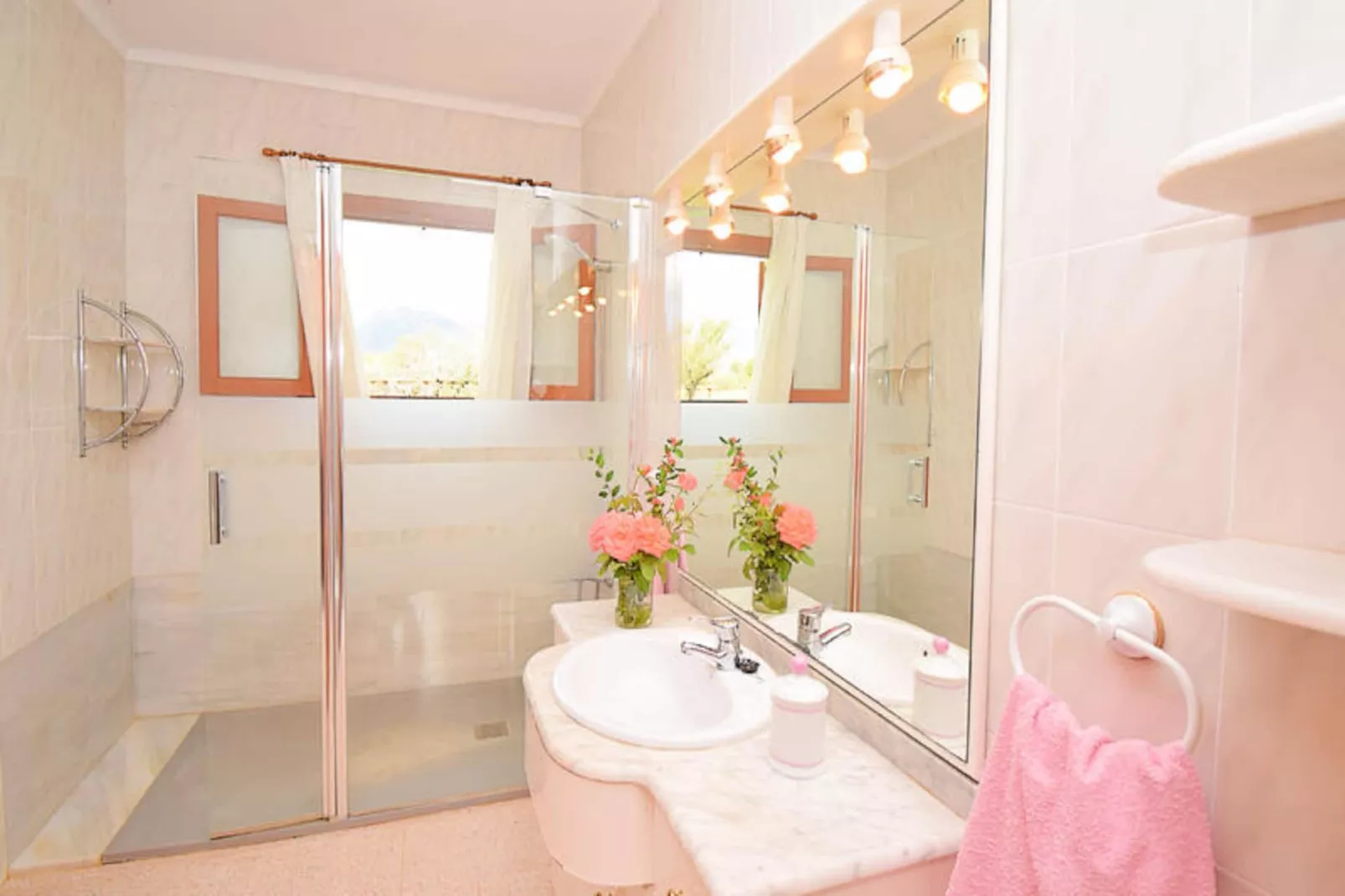 Maison à Campanet-Niet-getagd