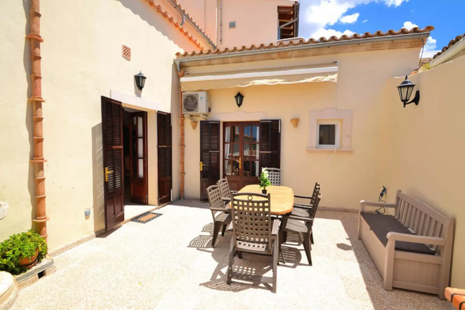 Maison à Búger-Niet-getagd