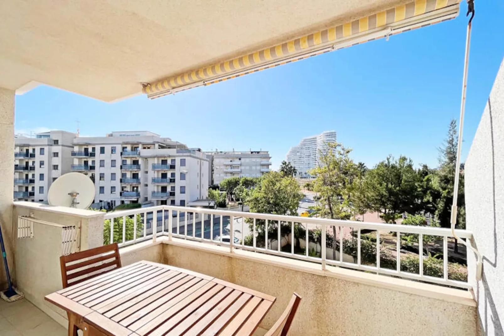 Appartements à Canet d'En Berenguer-Niet-getagd