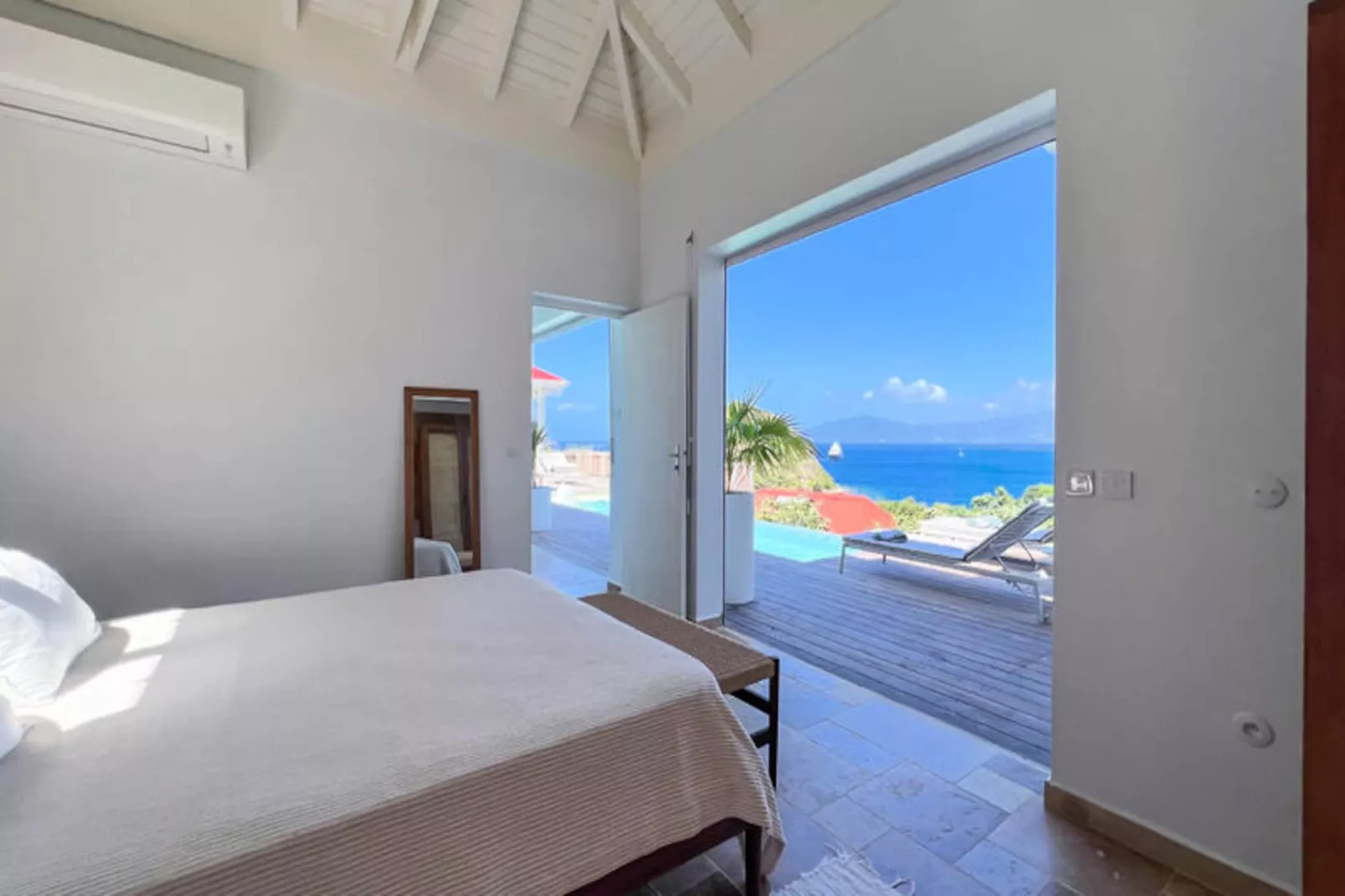 Maison à Terre de Haut-Niet-getagd