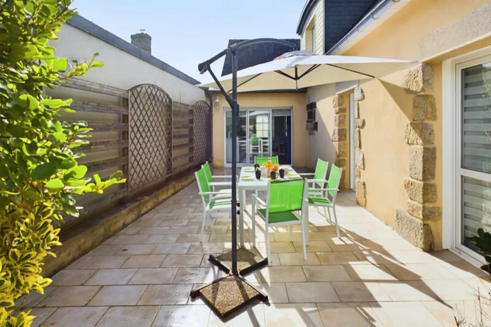 Maison à Plovan-Niet-getagd