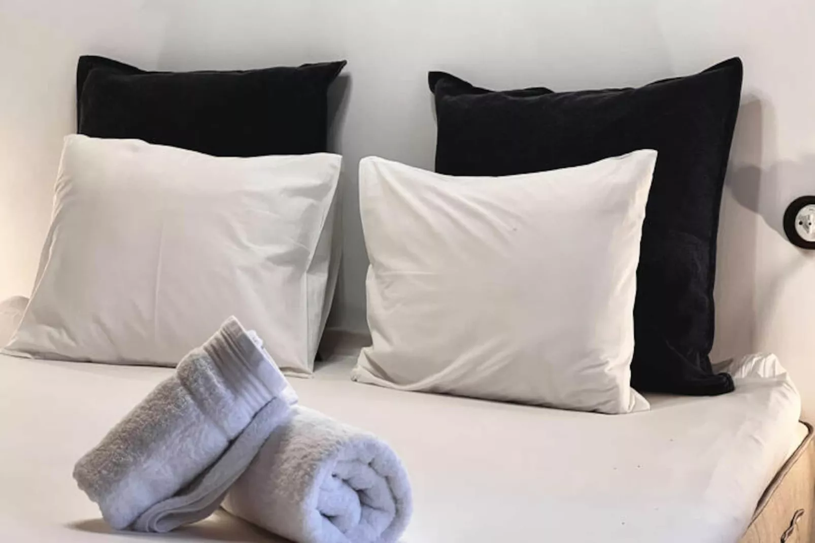 Mobil Home - Bungalow - Cottage à Montagut i Oix-Niet-getagd