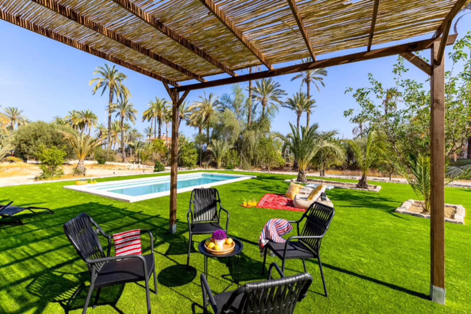 Maison à Elche-Niet-getagd