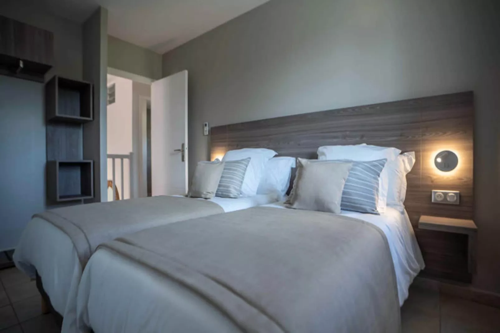 Maison à Le Moule-Niet-getagd