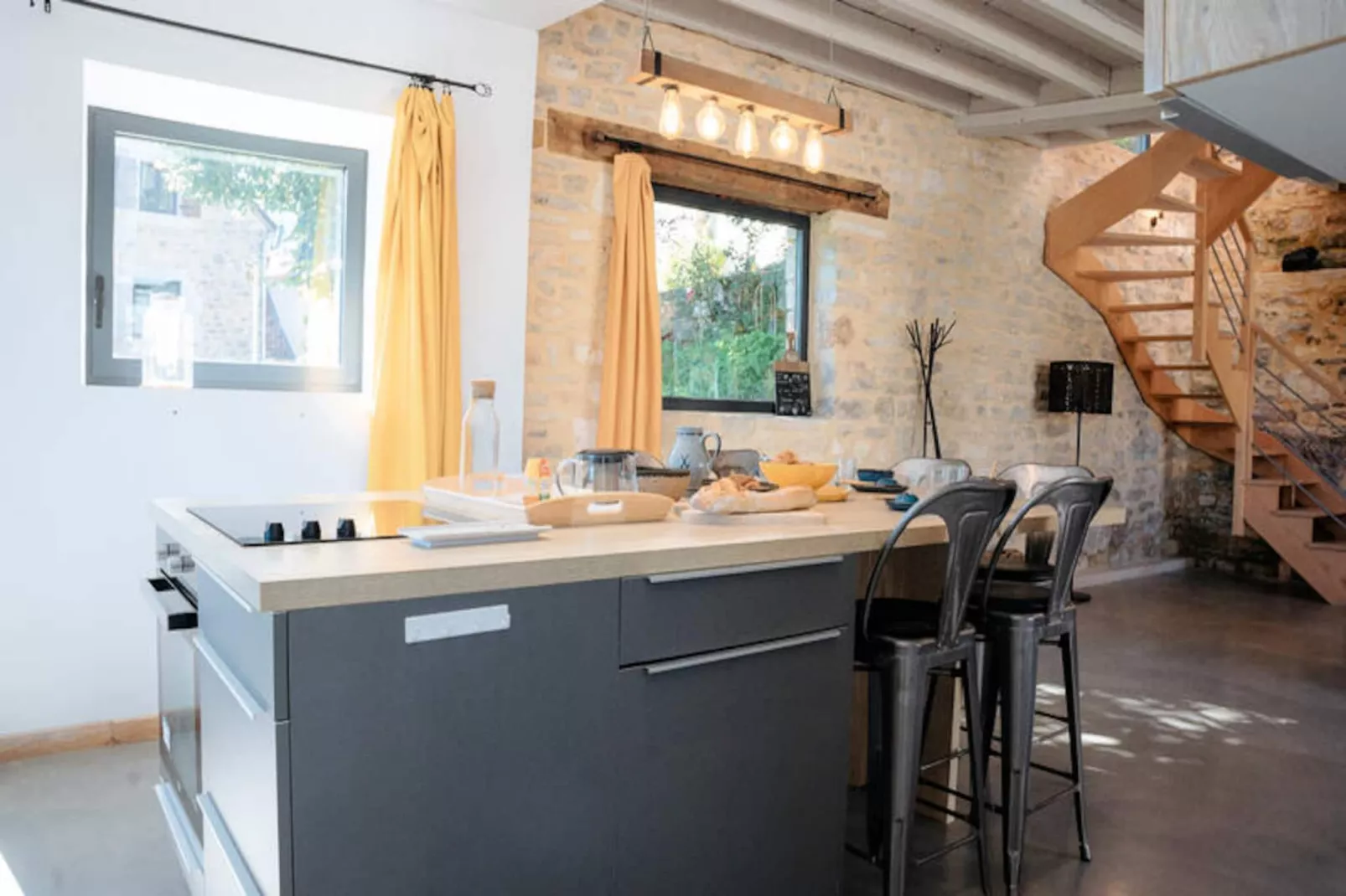 Maison à Coly-Niet-getagd