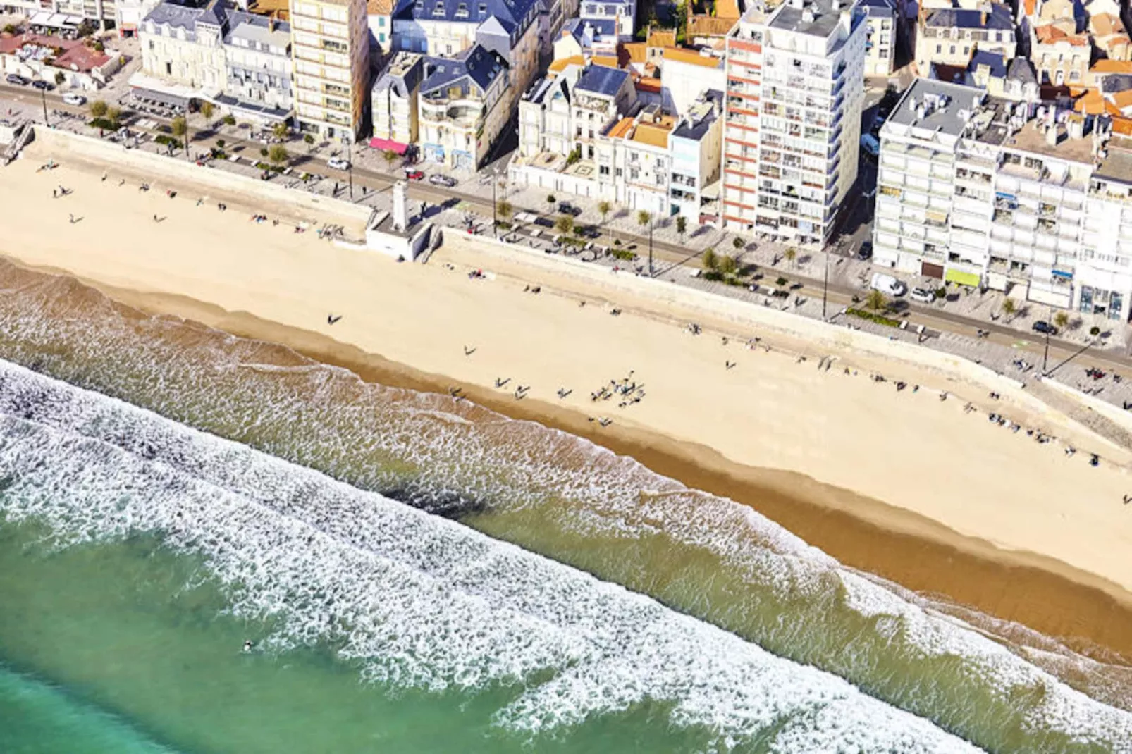 Appartements à Les Sables d'Olonne-Niet-getagd