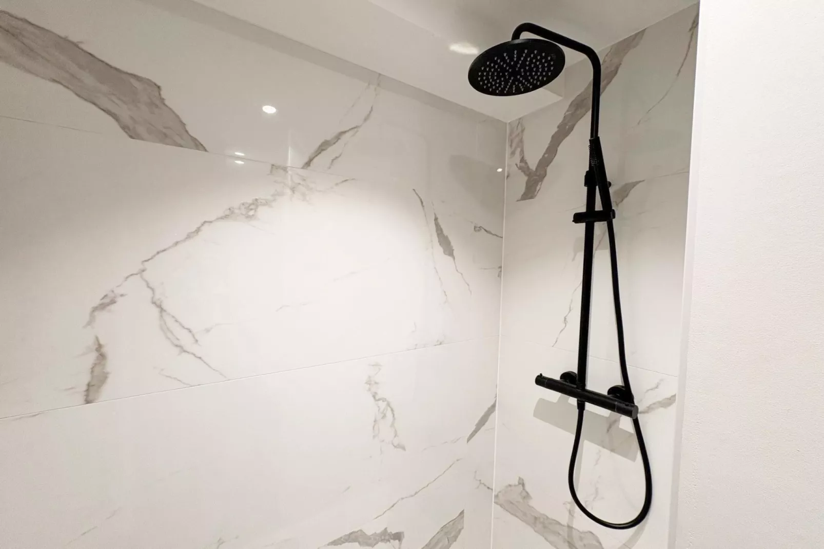 Maison Rose-Badkamer