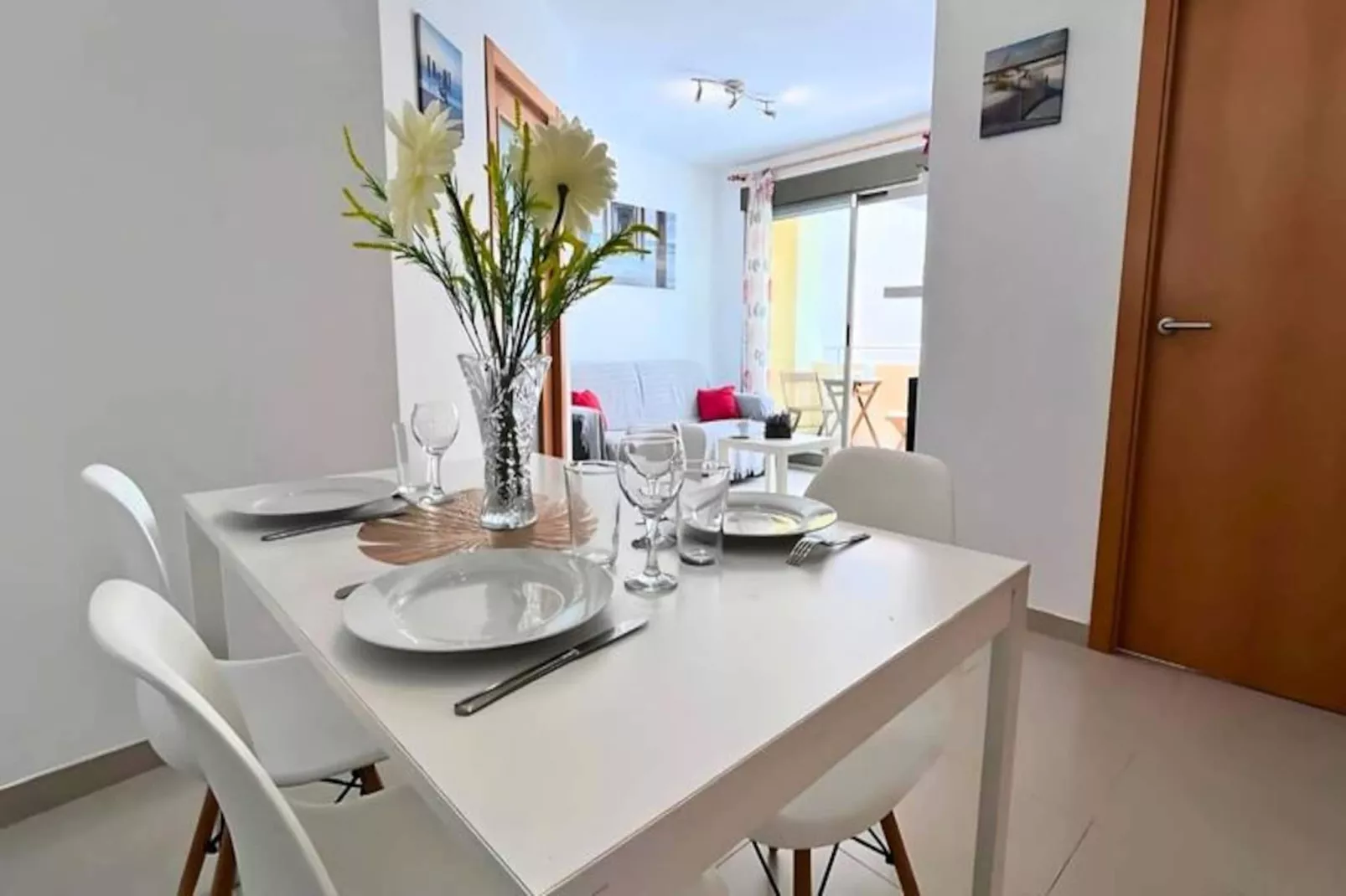 Appartement Lumineux &agrave; 50m De La Plage Avec Piscine Et Parking-Niet-getagd