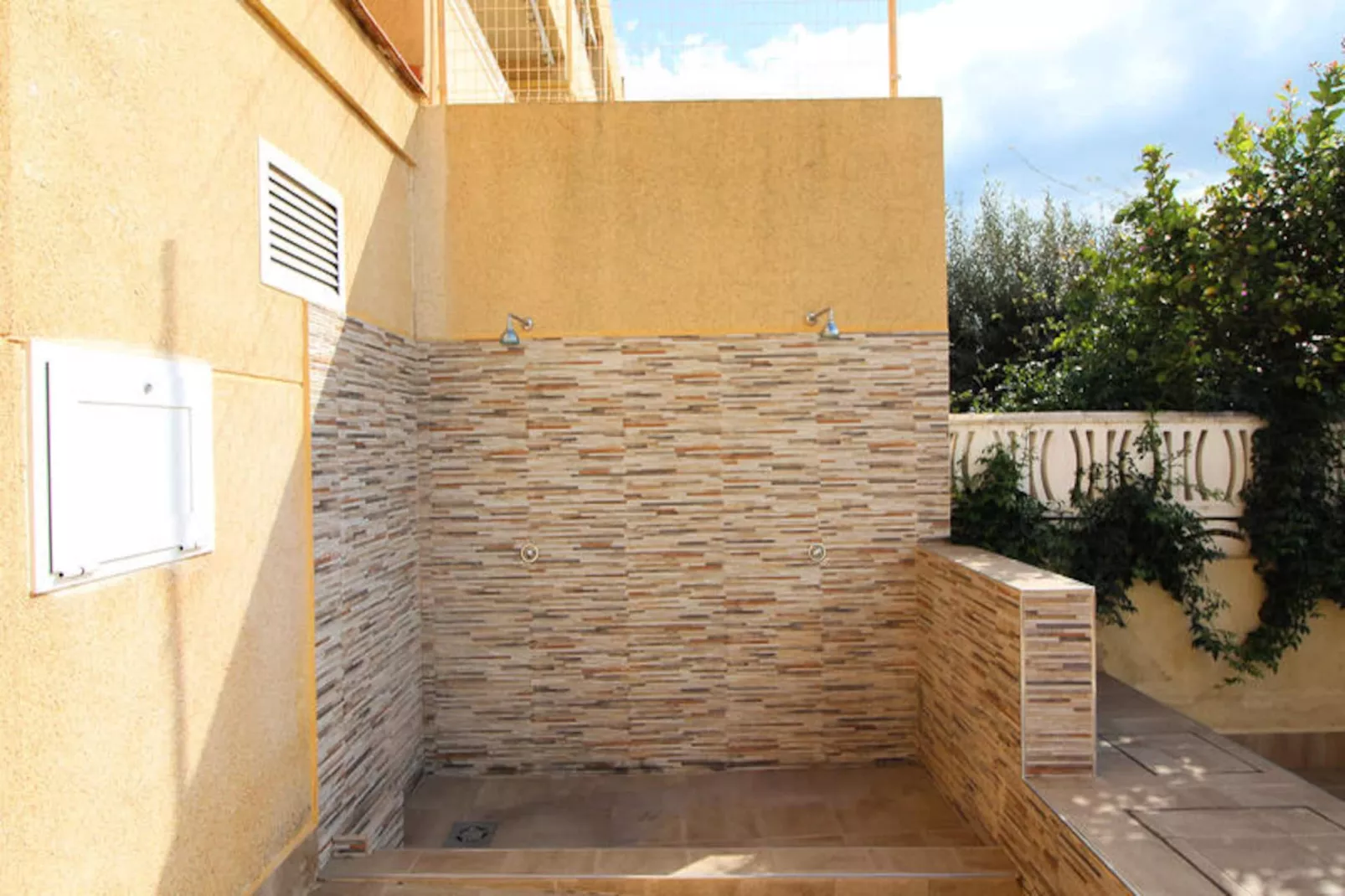 Appartements à Canet d'En Berenguer-Niet-getagd