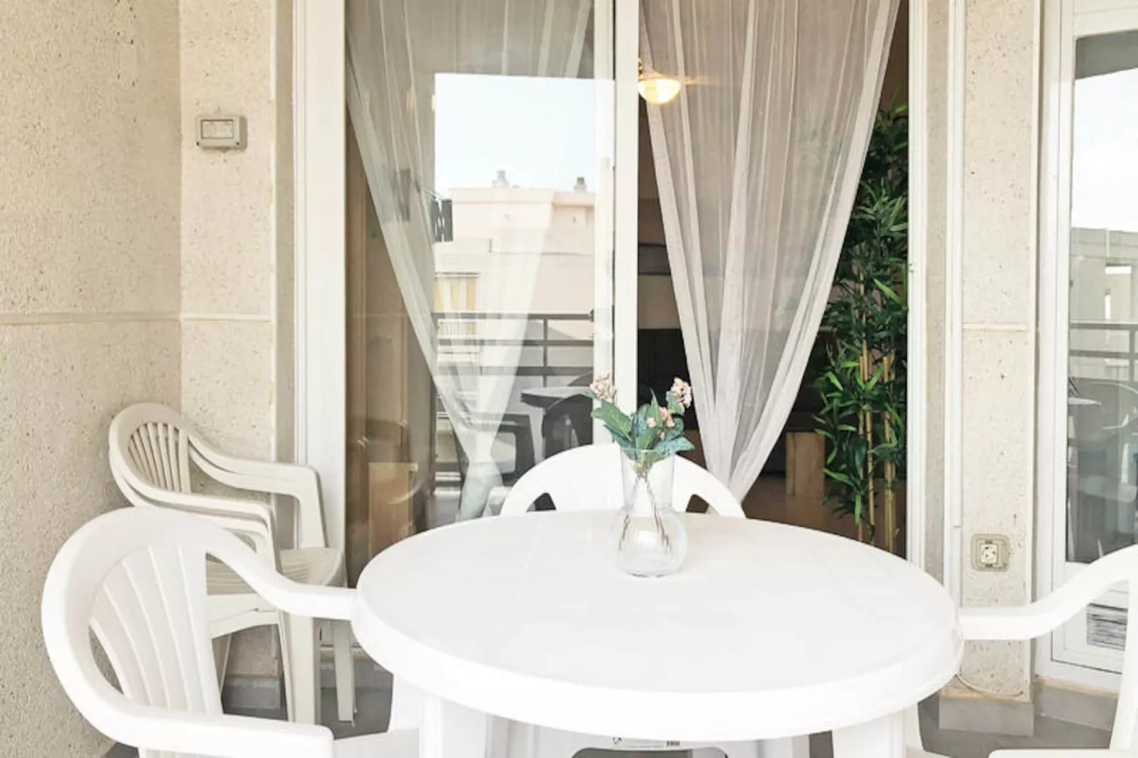 Appartements à Canet d'En Berenguer-Niet-getagd