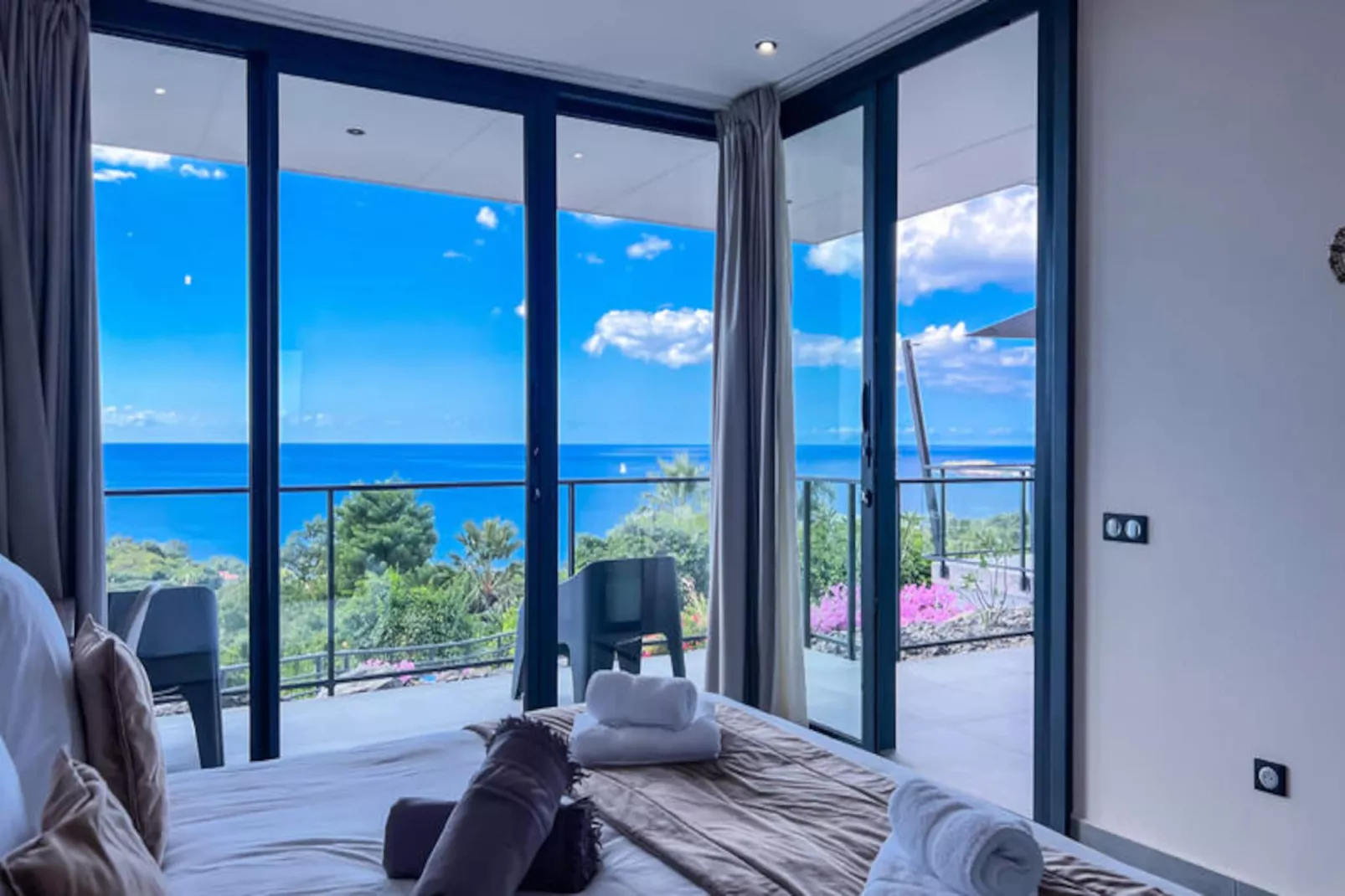 Maison à Bouillante-Niet-getagd