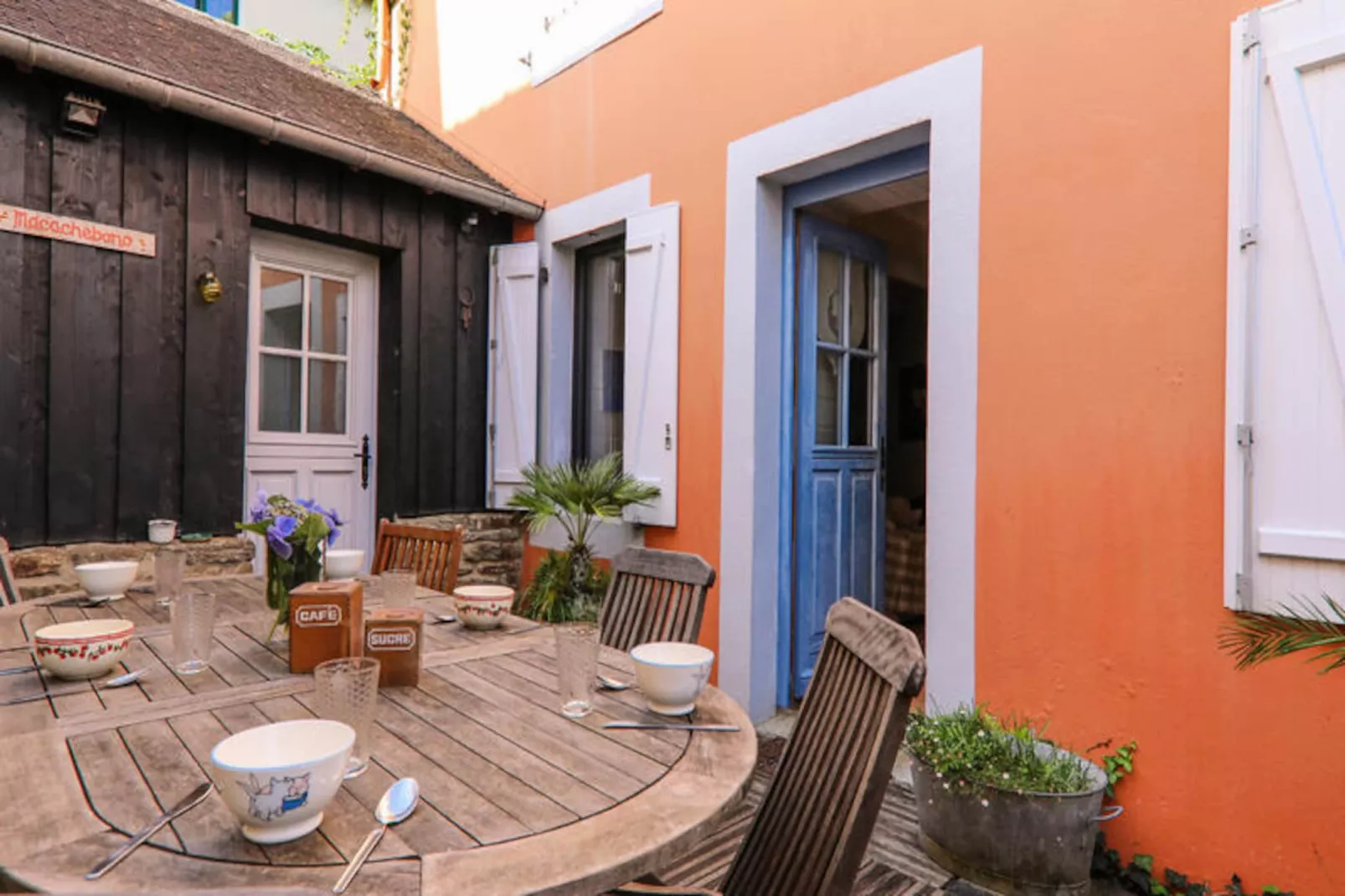 Maison à Le Bono-Niet-getagd