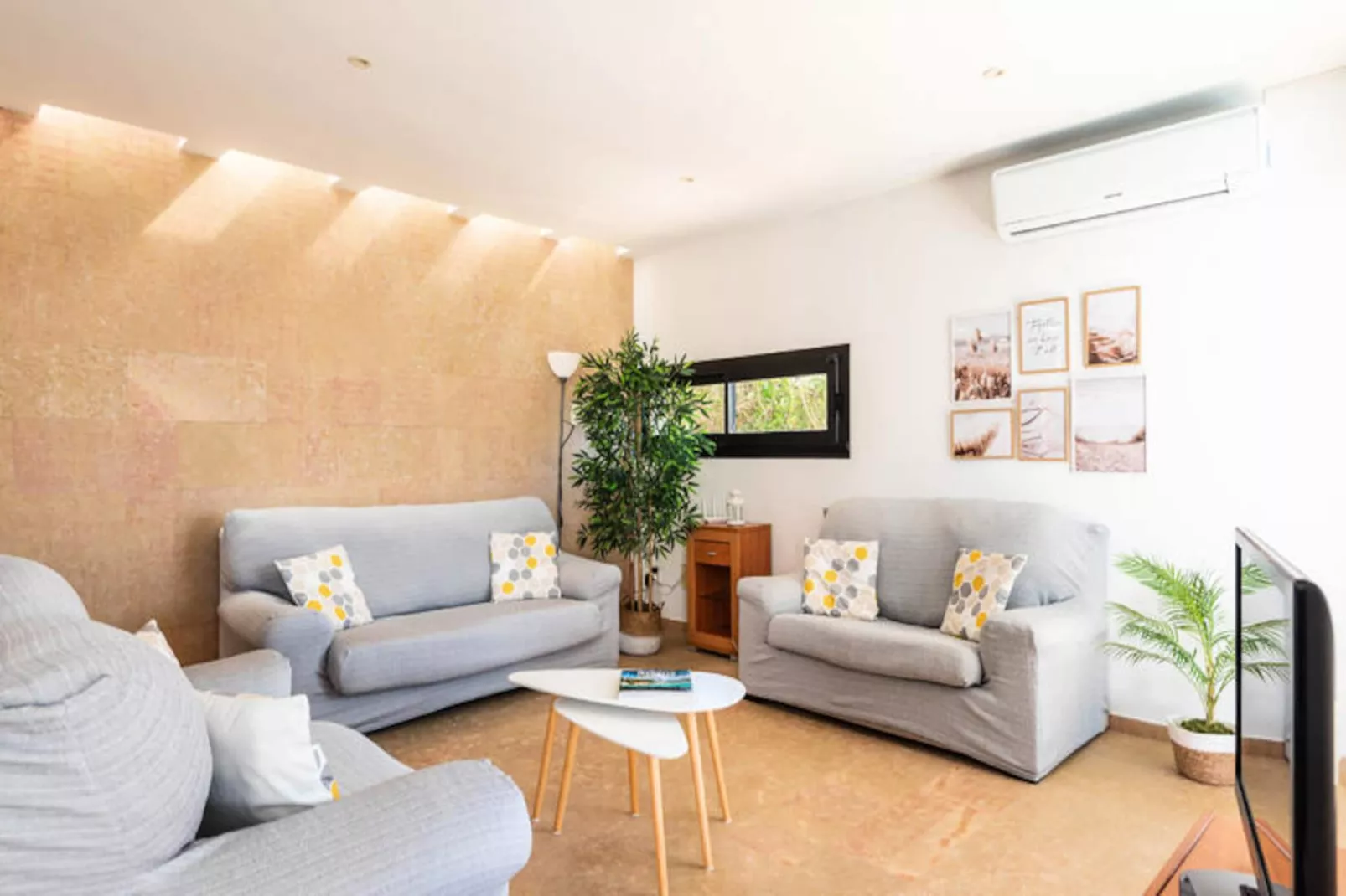 Maison à Binibequer-Niet-getagd