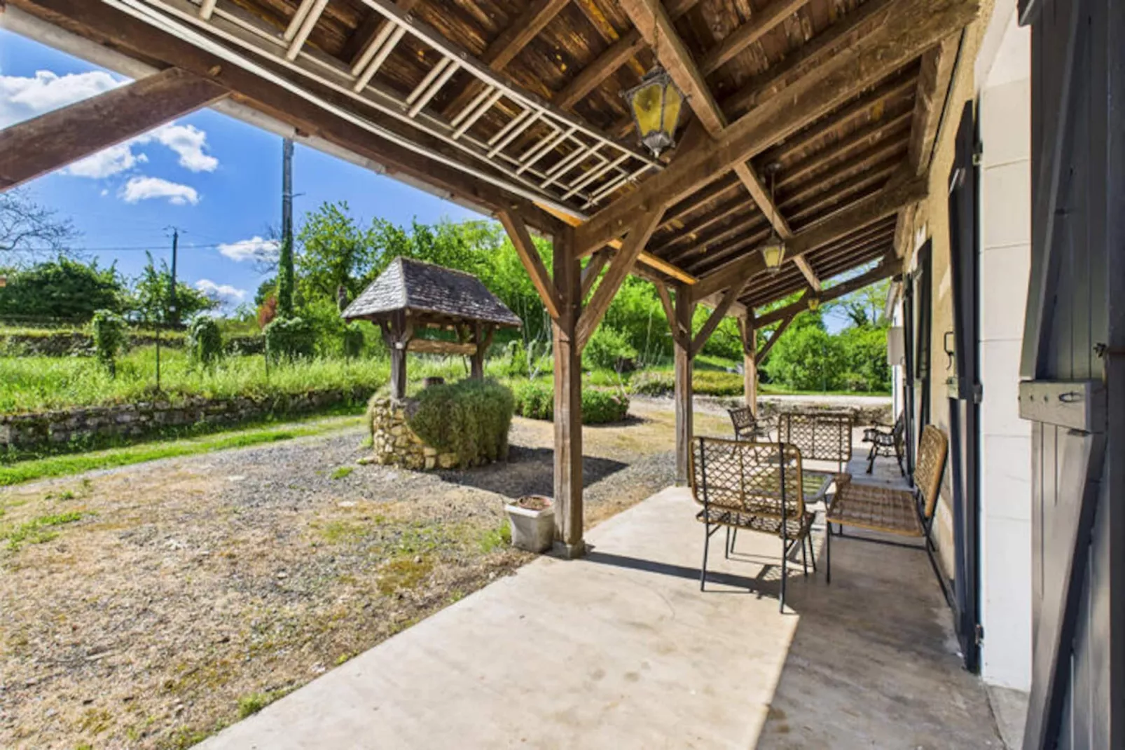 Maison à Terrasson-Niet-getagd