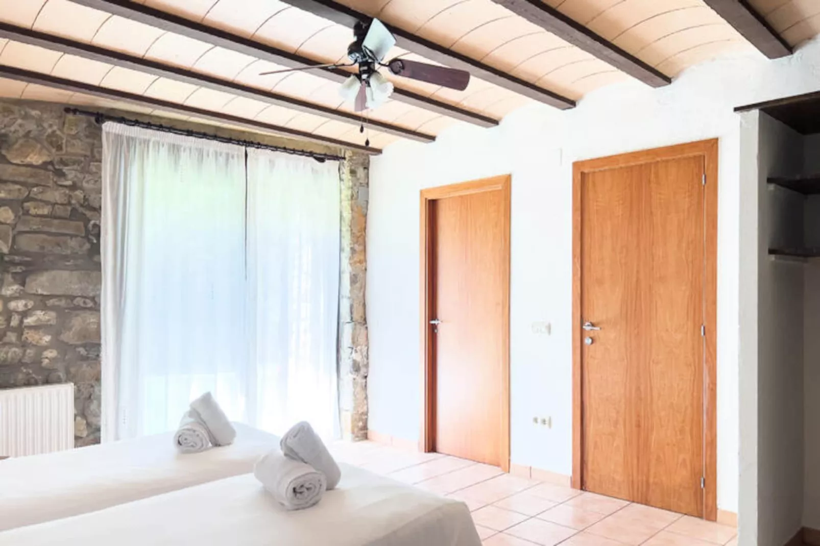 Mobil Home - Bungalow - Cottage à Beuda-Niet-getagd