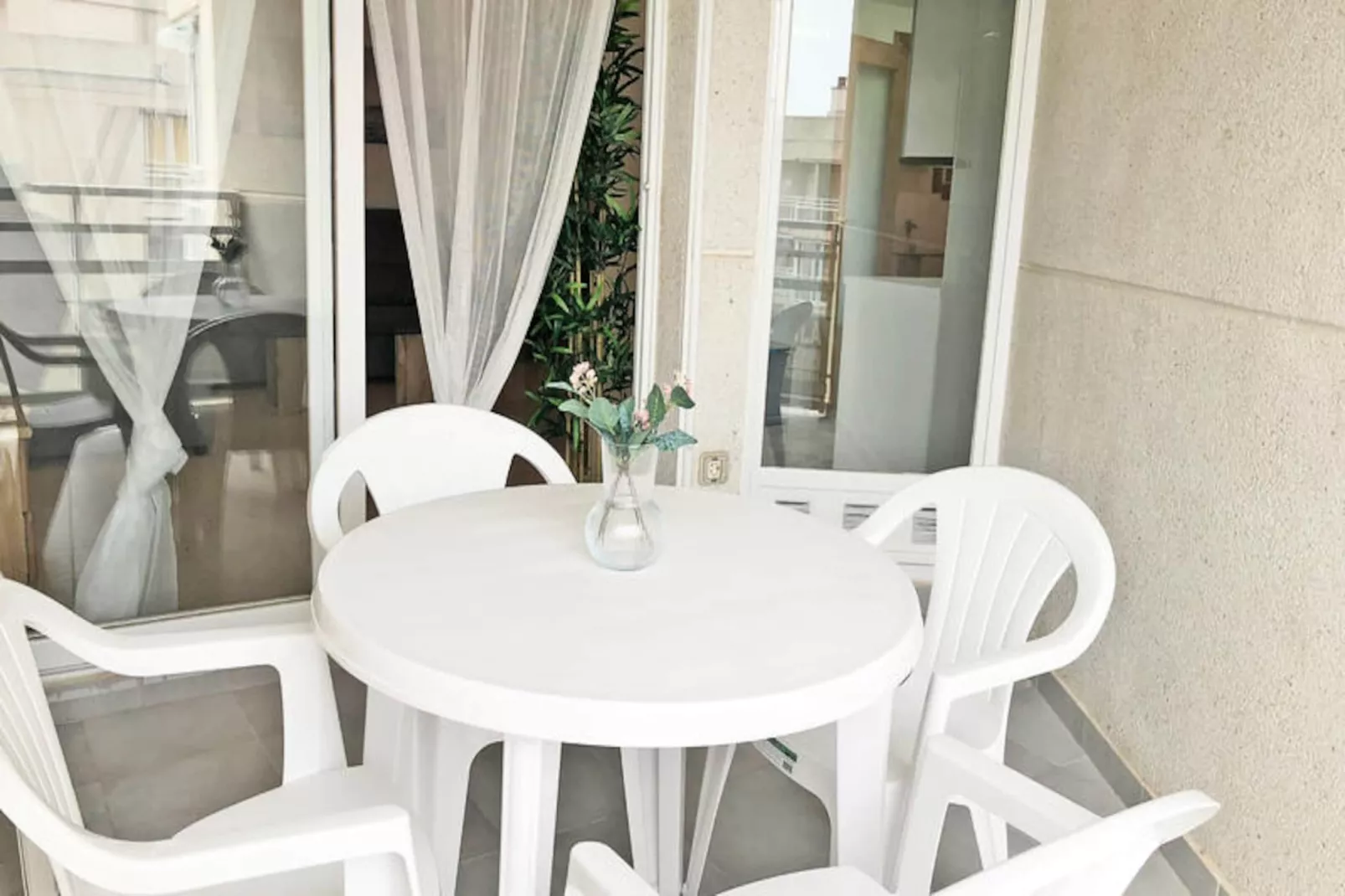 Appartements à Canet d'En Berenguer-Niet-getagd