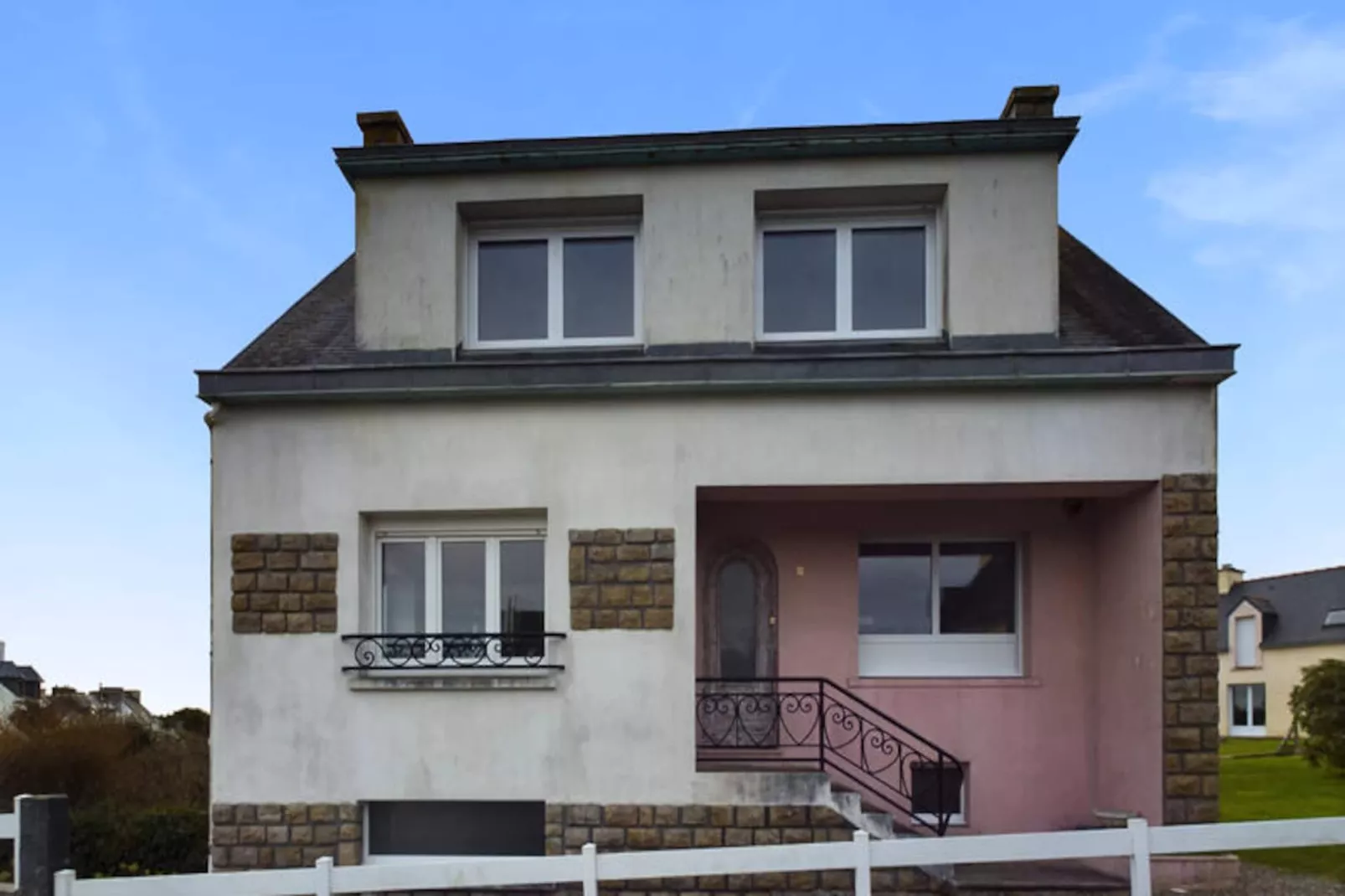 Maison à Ploneour-Lanvern-Niet-getagd