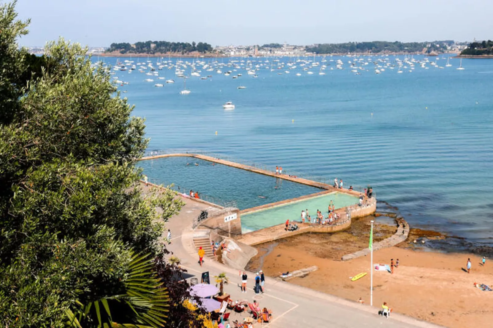 Maison à Dinard-Niet-getagd