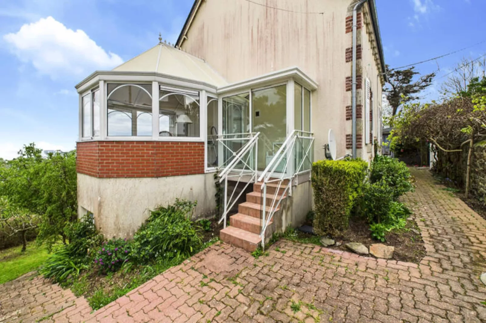 Maison à Trévou-Tréguignec-Niet-getagd