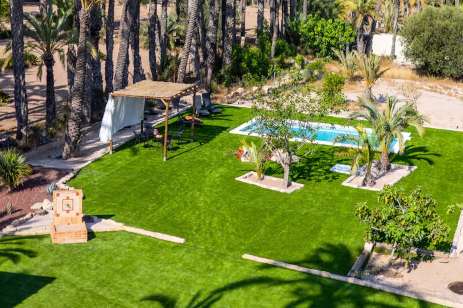 Maison à Elche-Niet-getagd