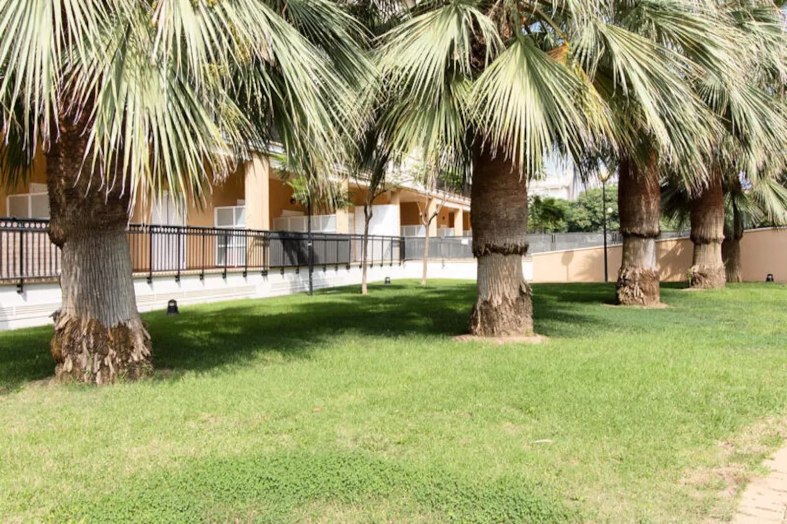 Appartements à Canet d'En Berenguer-Niet-getagd