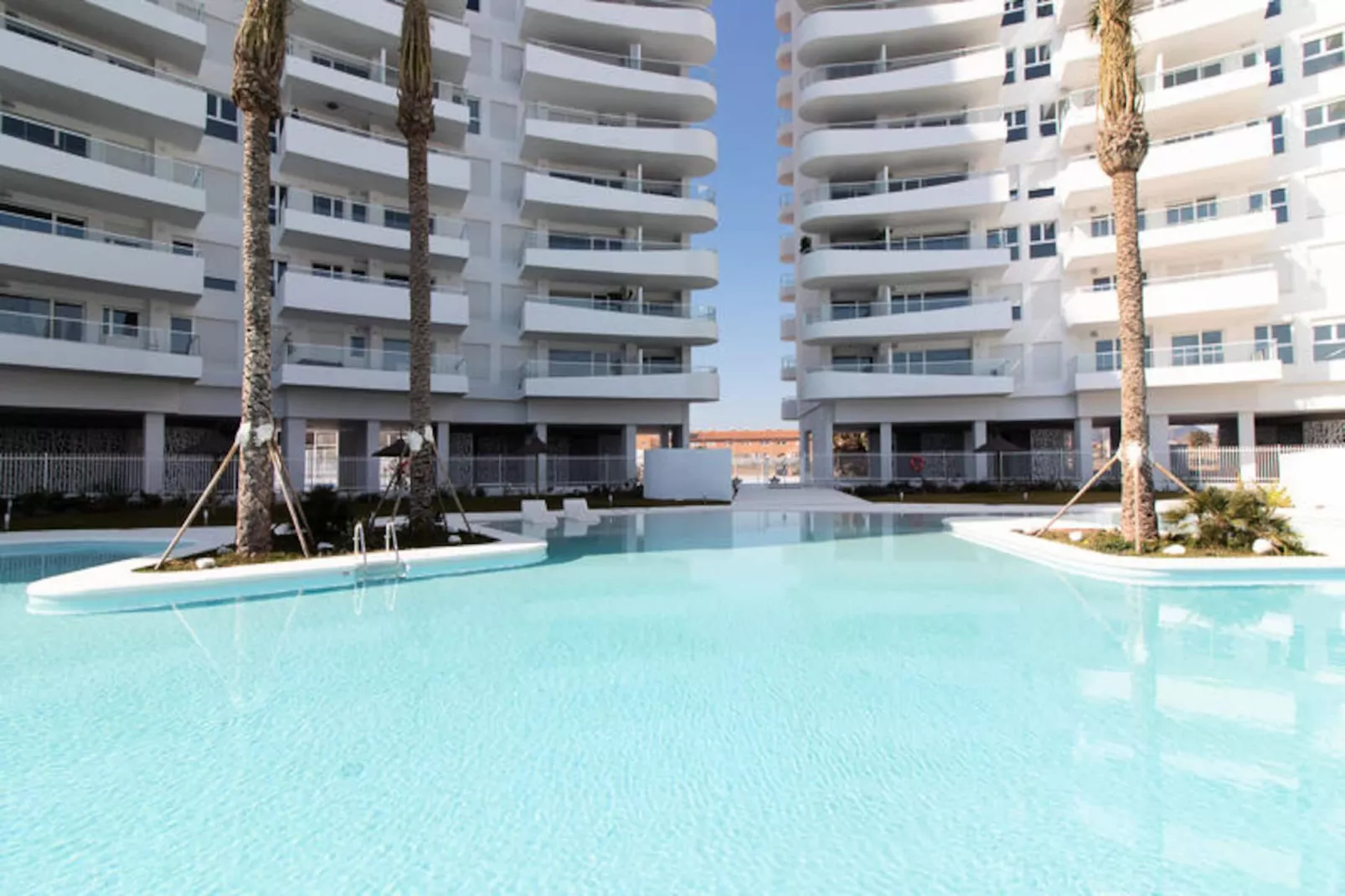 Appartements à Canet d'En Berenguer-Niet-getagd