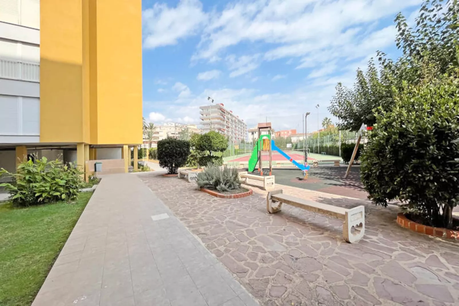 Appartements à Canet d'En Berenguer-Niet-getagd