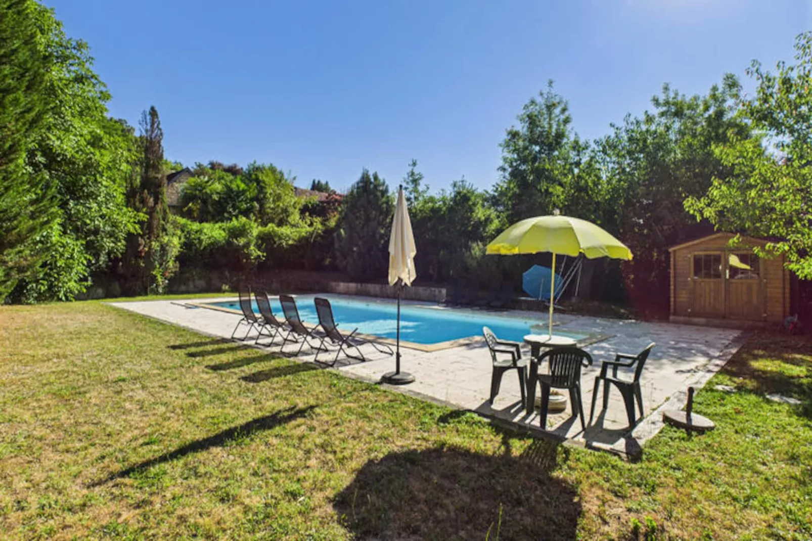 Maison à Peyzac le Moustier-Niet-getagd