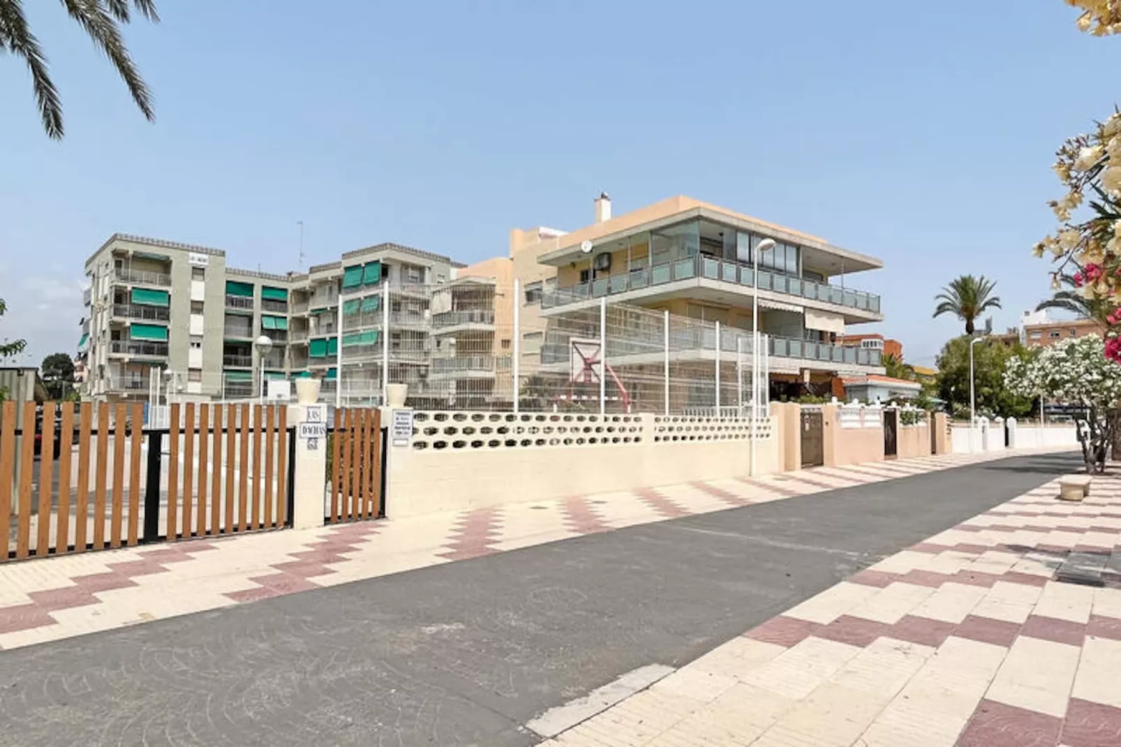 Appartements à Canet d'En Berenguer-Niet-getagd