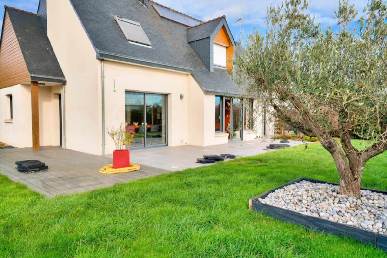 Maison à Ploneour-Lanvern-Niet-getagd