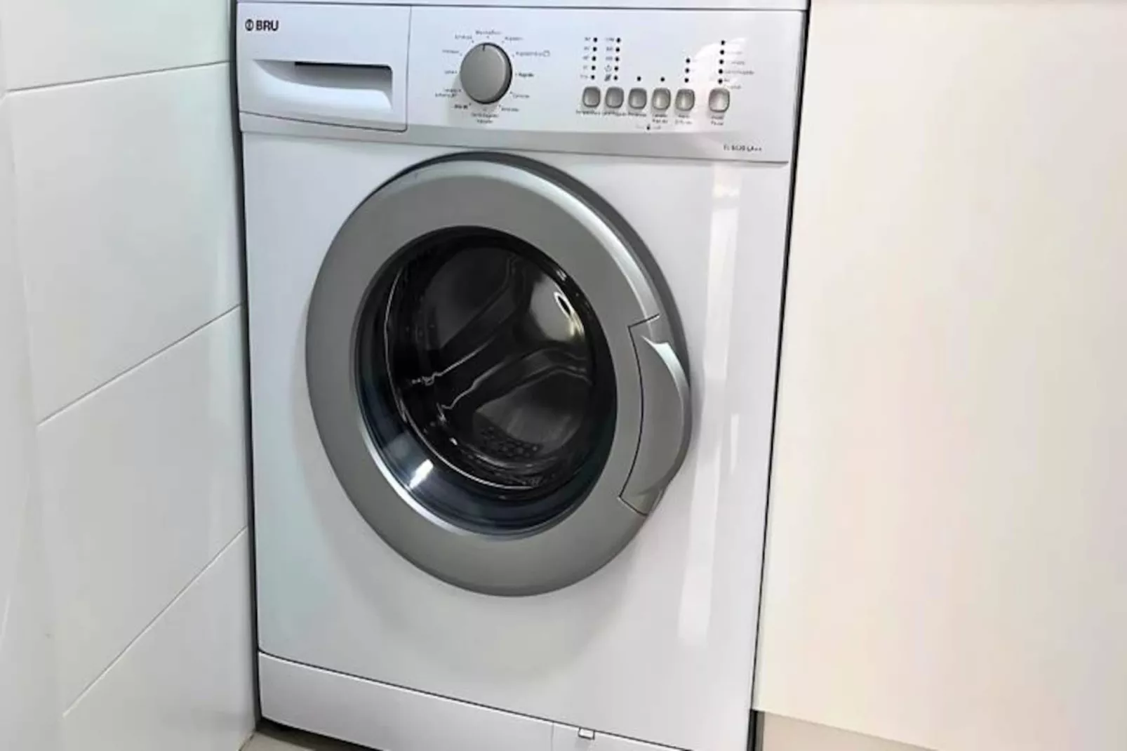 Appartement Lumineux &agrave; 50m De La Plage Avec Piscine Et Parking-Niet-getagd