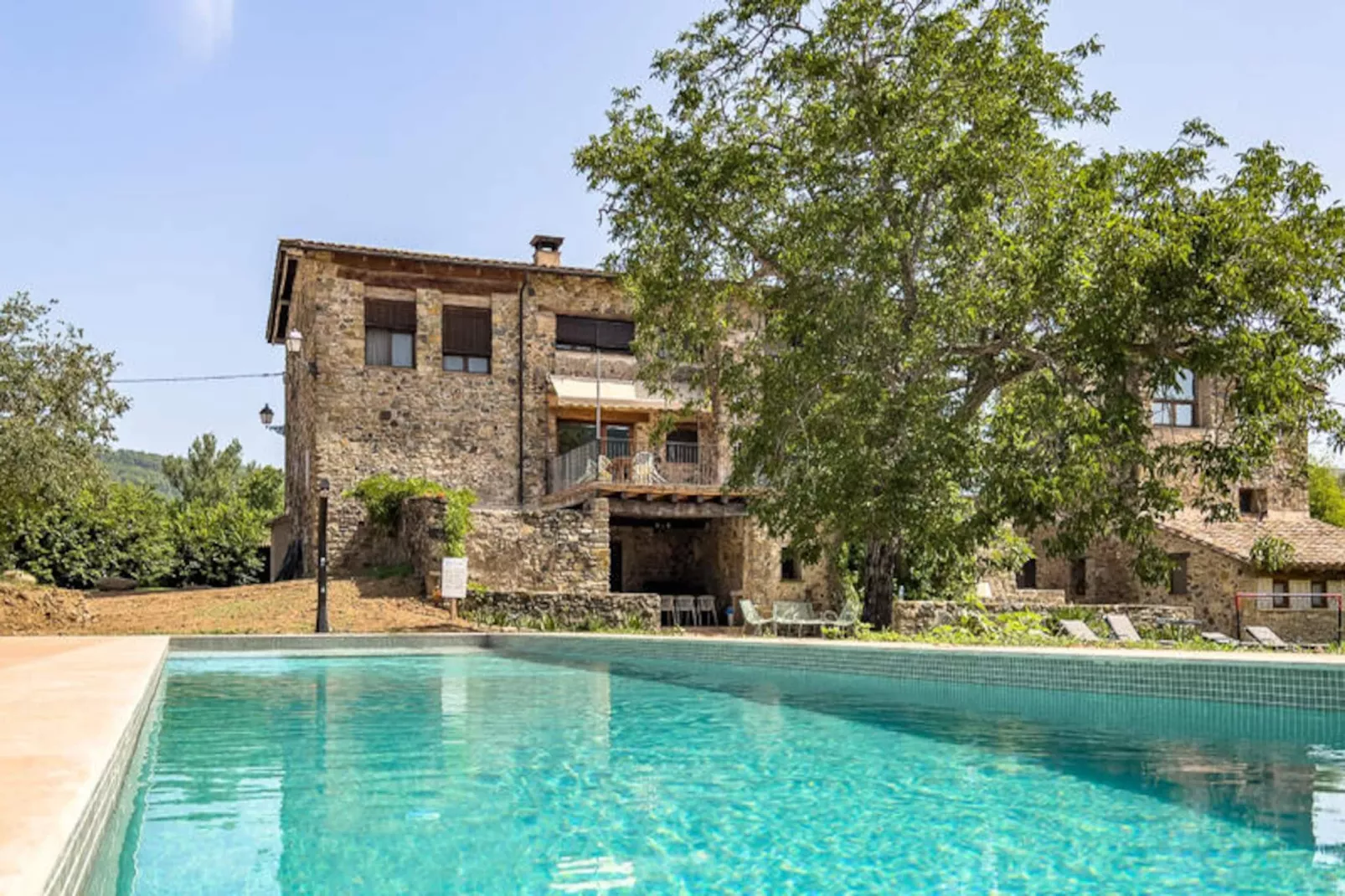 Mobil Home - Bungalow - Cottage à Montagut i Oix-Niet-getagd