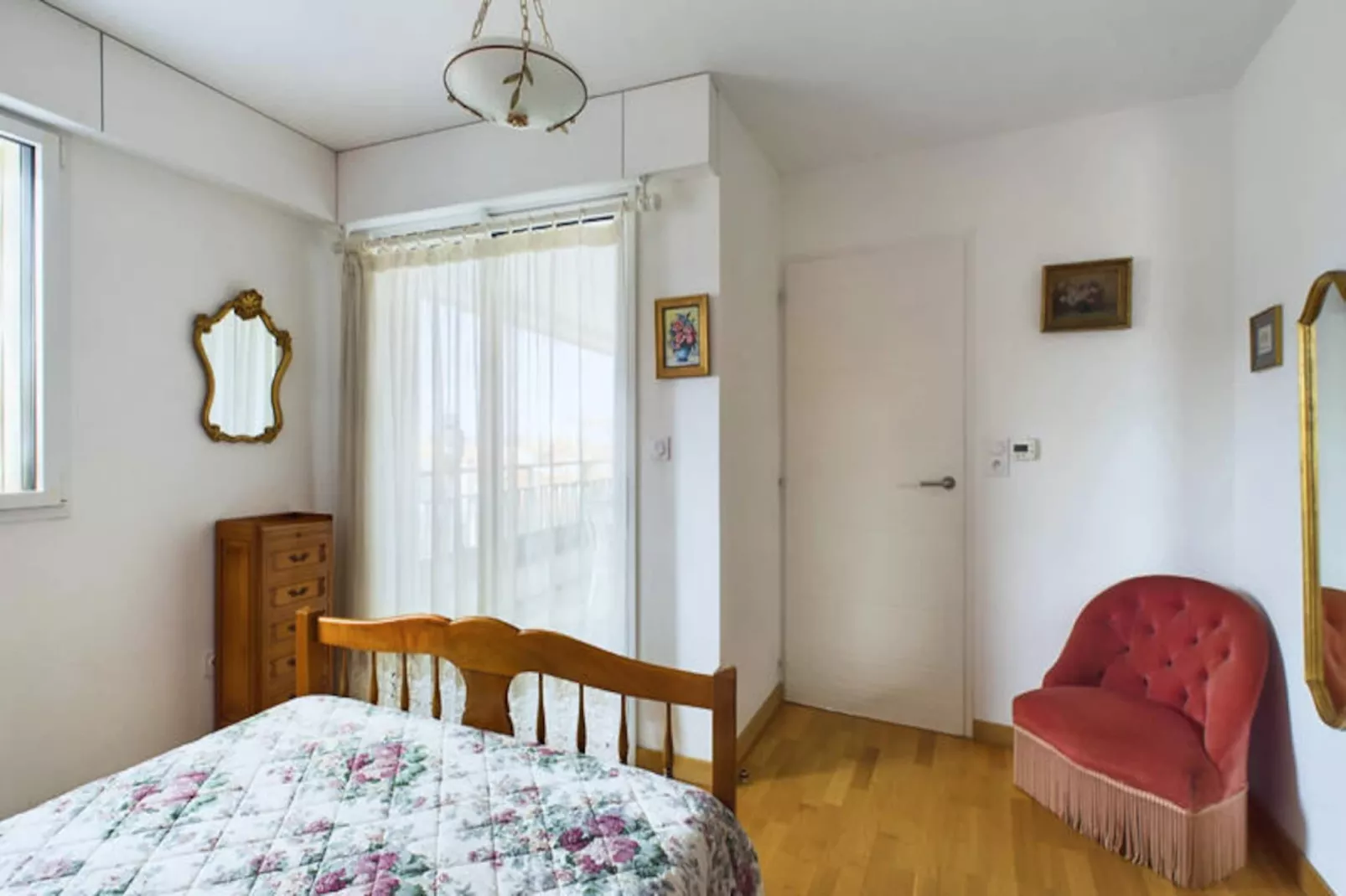 Appartements à Les Sables d'Olonne-Niet-getagd