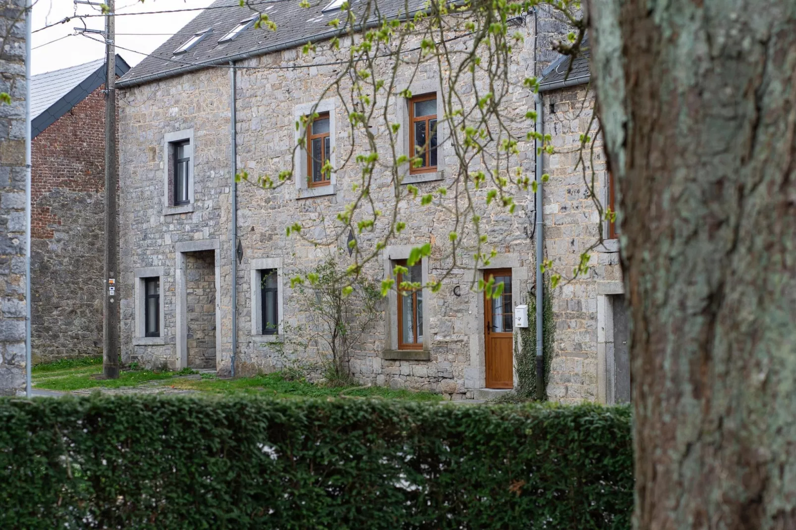 Maison Bleue-Buitenkant zomer