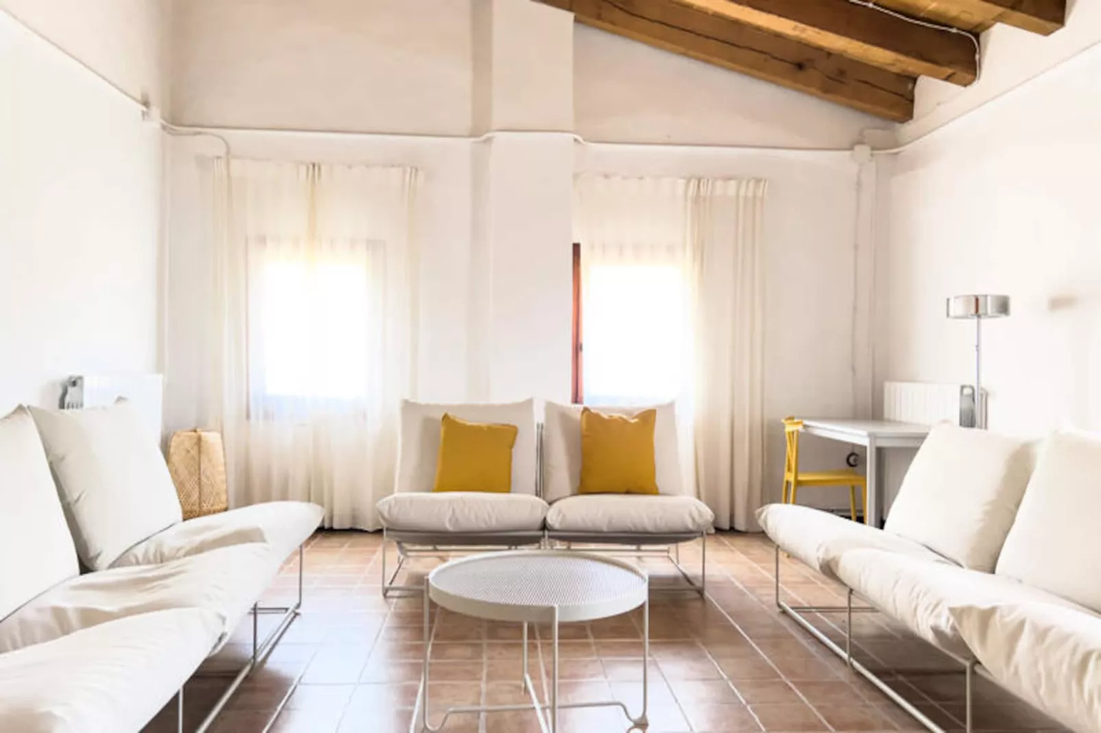 Mobil Home - Bungalow - Cottage à Montagut i Oix-Niet-getagd