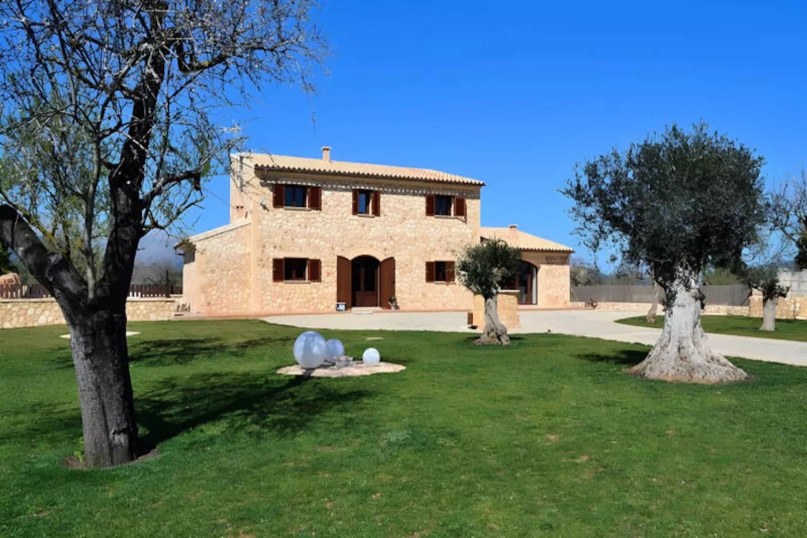 Maison à Búger-Niet-getagd