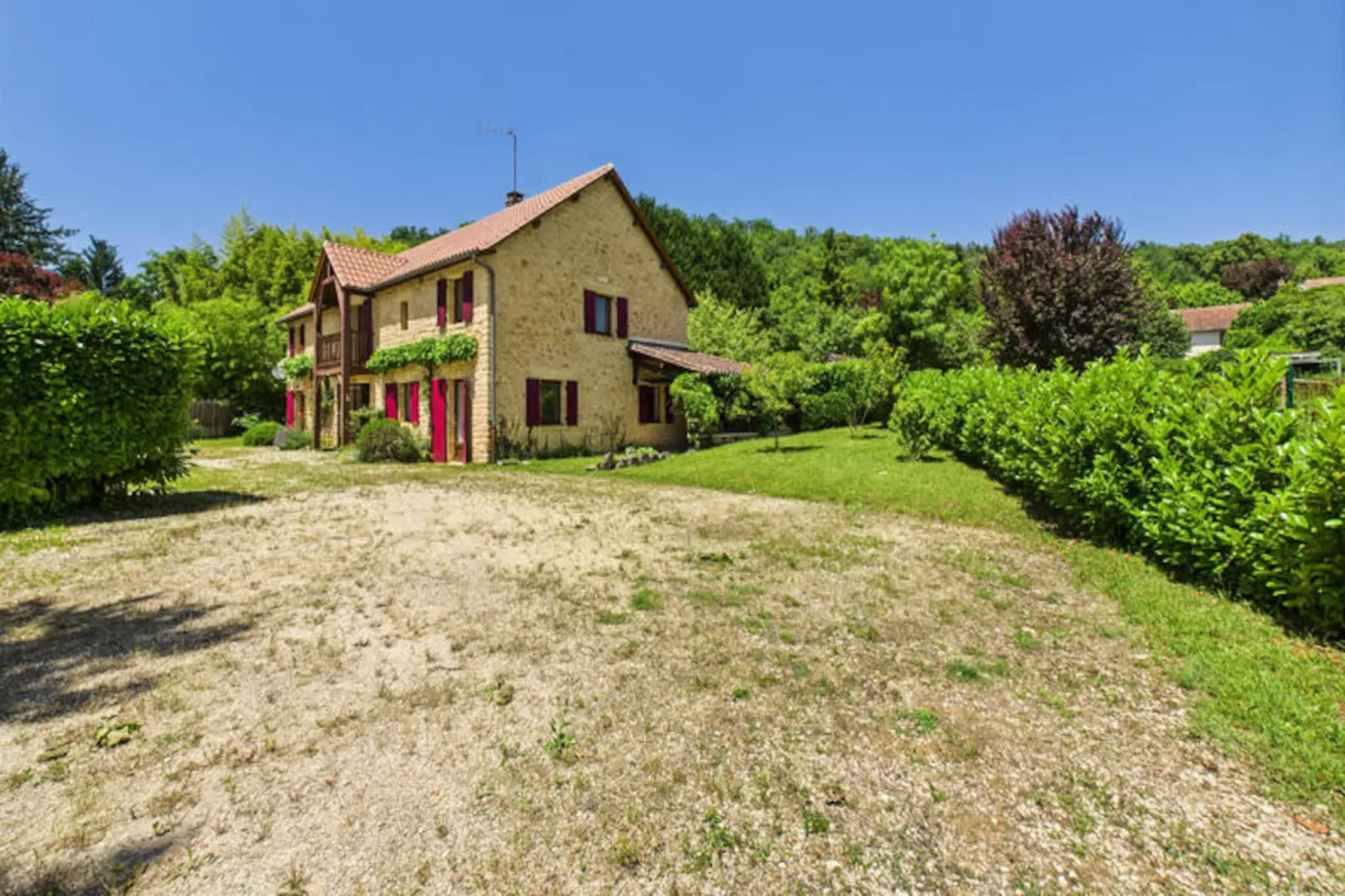 Maison à Peyzac le Moustier-Niet-getagd