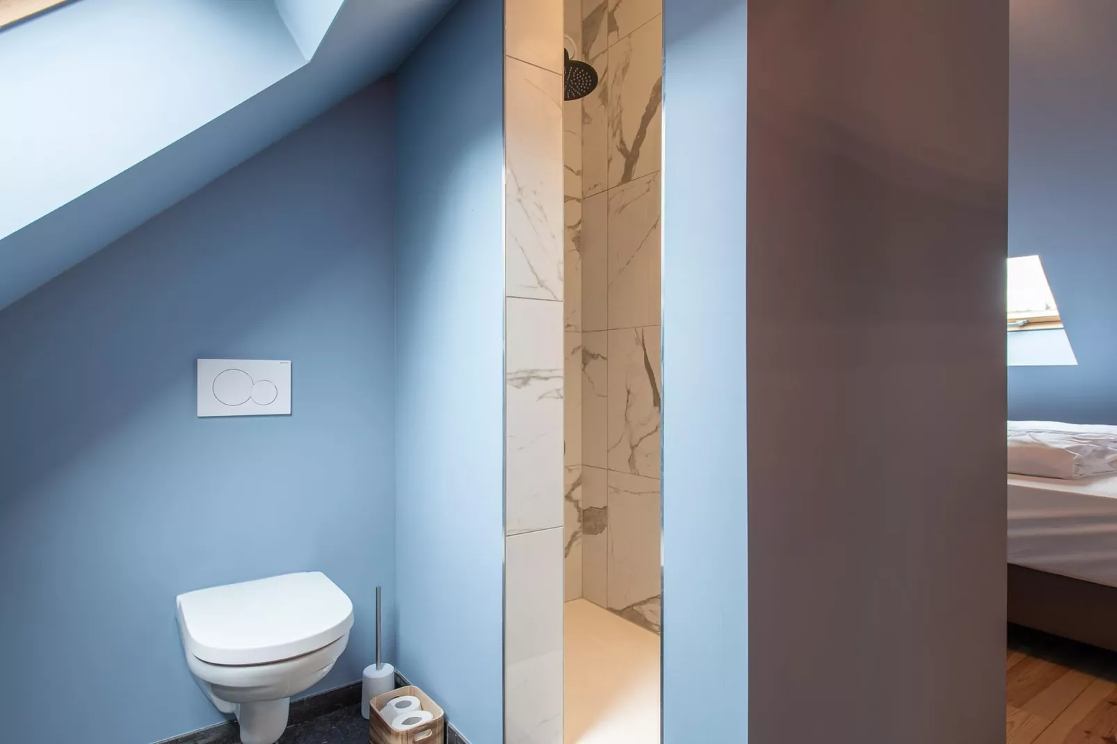 Maison Bleue-Badkamer