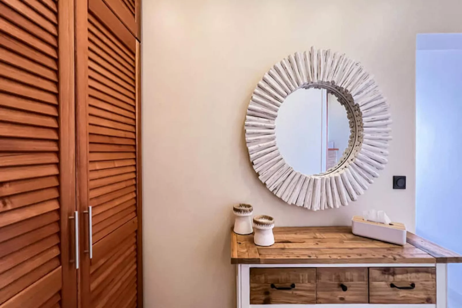 Maison à Terre de Haut-Niet-getagd