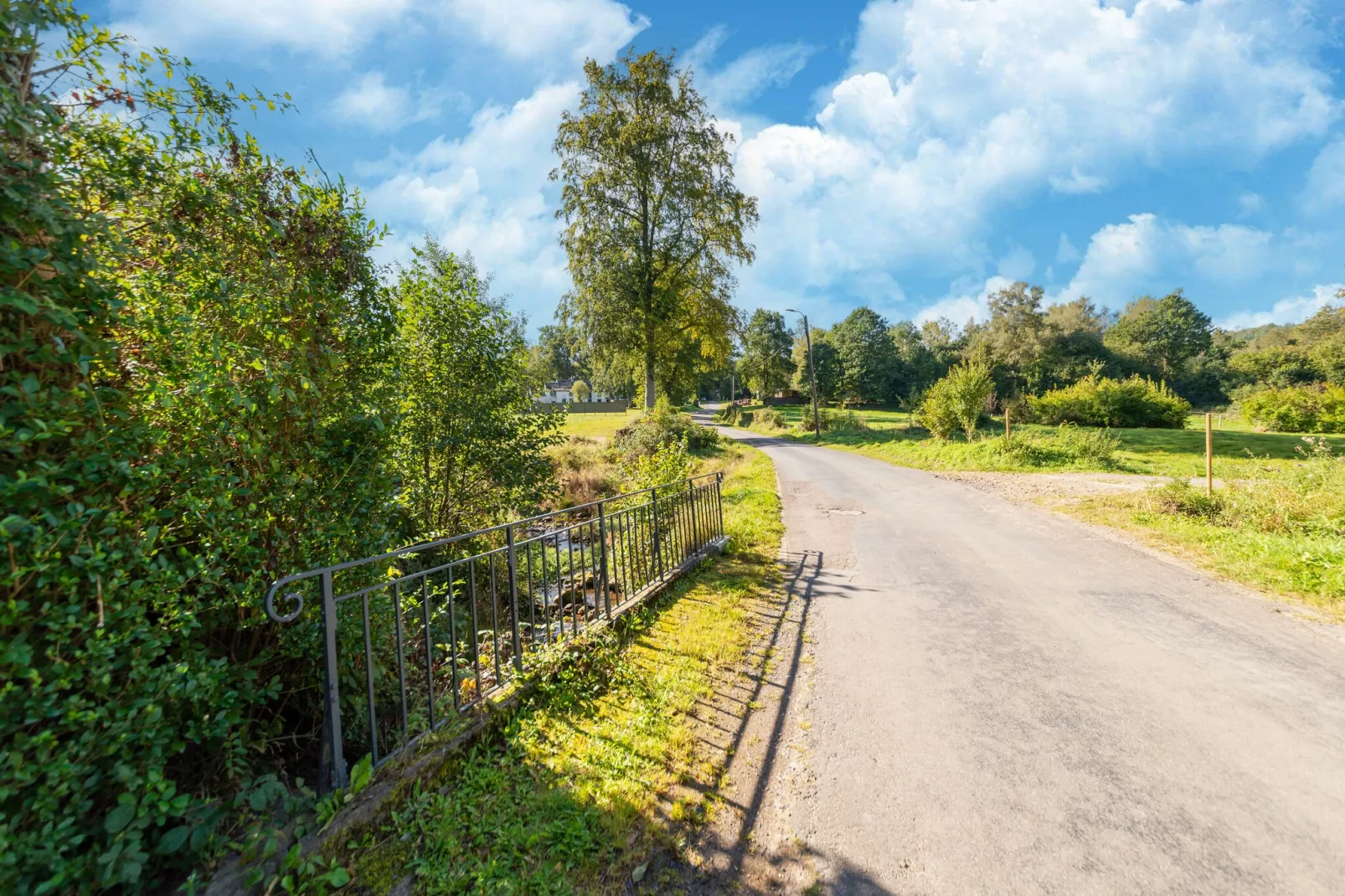Villa White-Gebieden zomer 1km