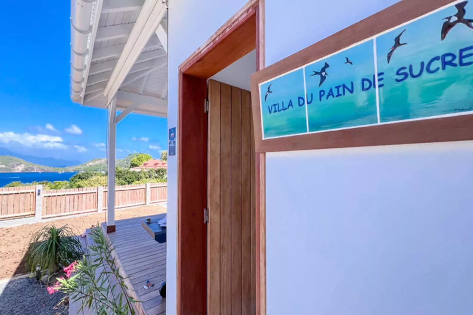 Maison à Terre de Haut-Niet-getagd